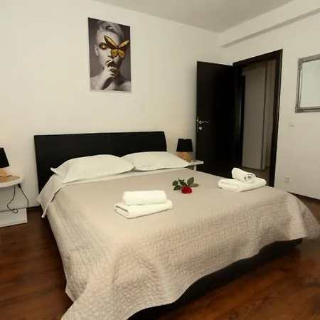 Holiday home Holiday Slavica - With Pool *